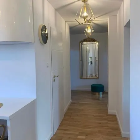 Apartment Pokoj Do Wynajecia *